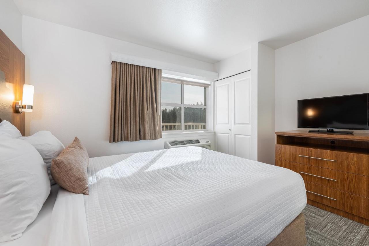 Marshall Suites Bainbridge Island Bagian luar foto