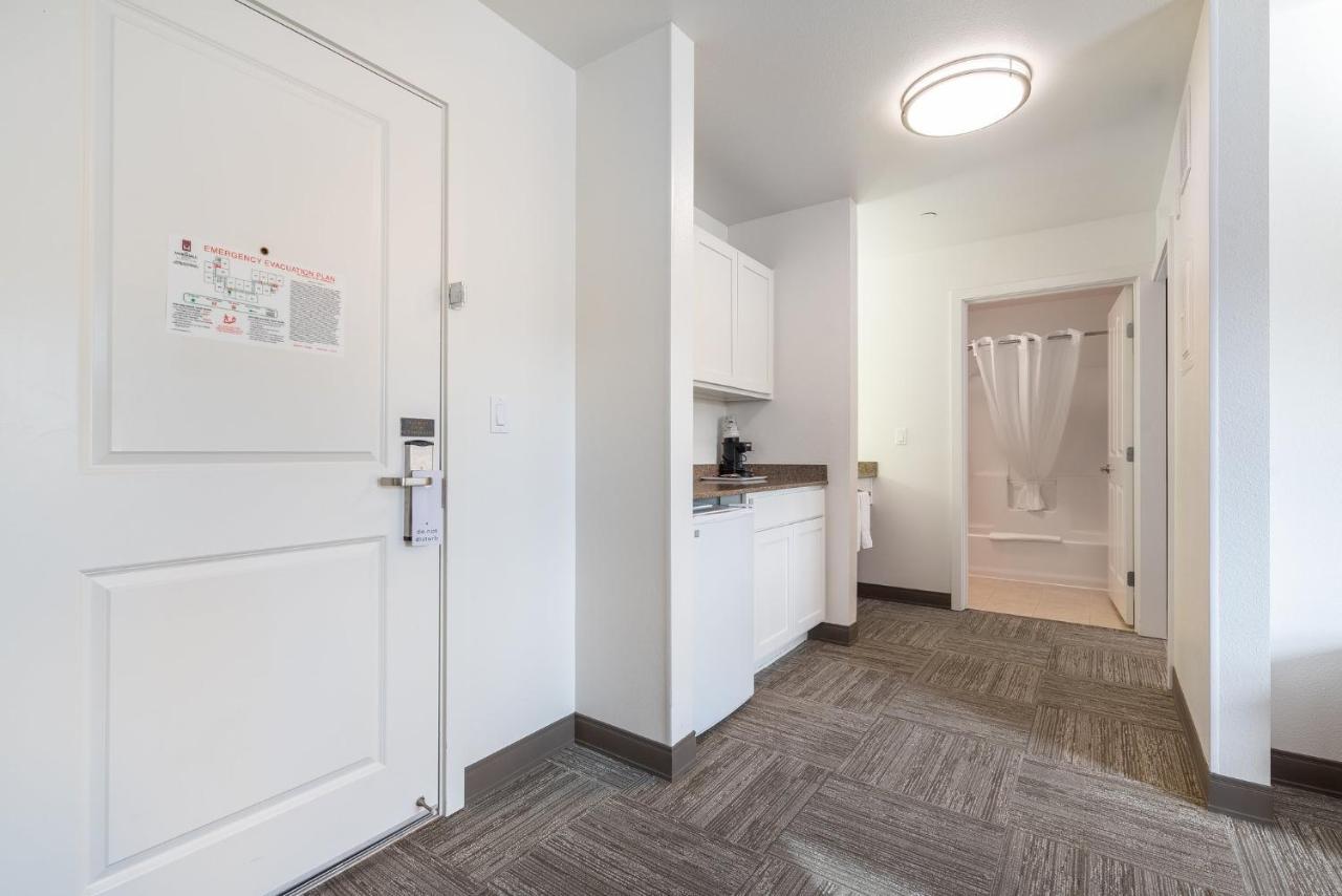 Marshall Suites Bainbridge Island Bagian luar foto