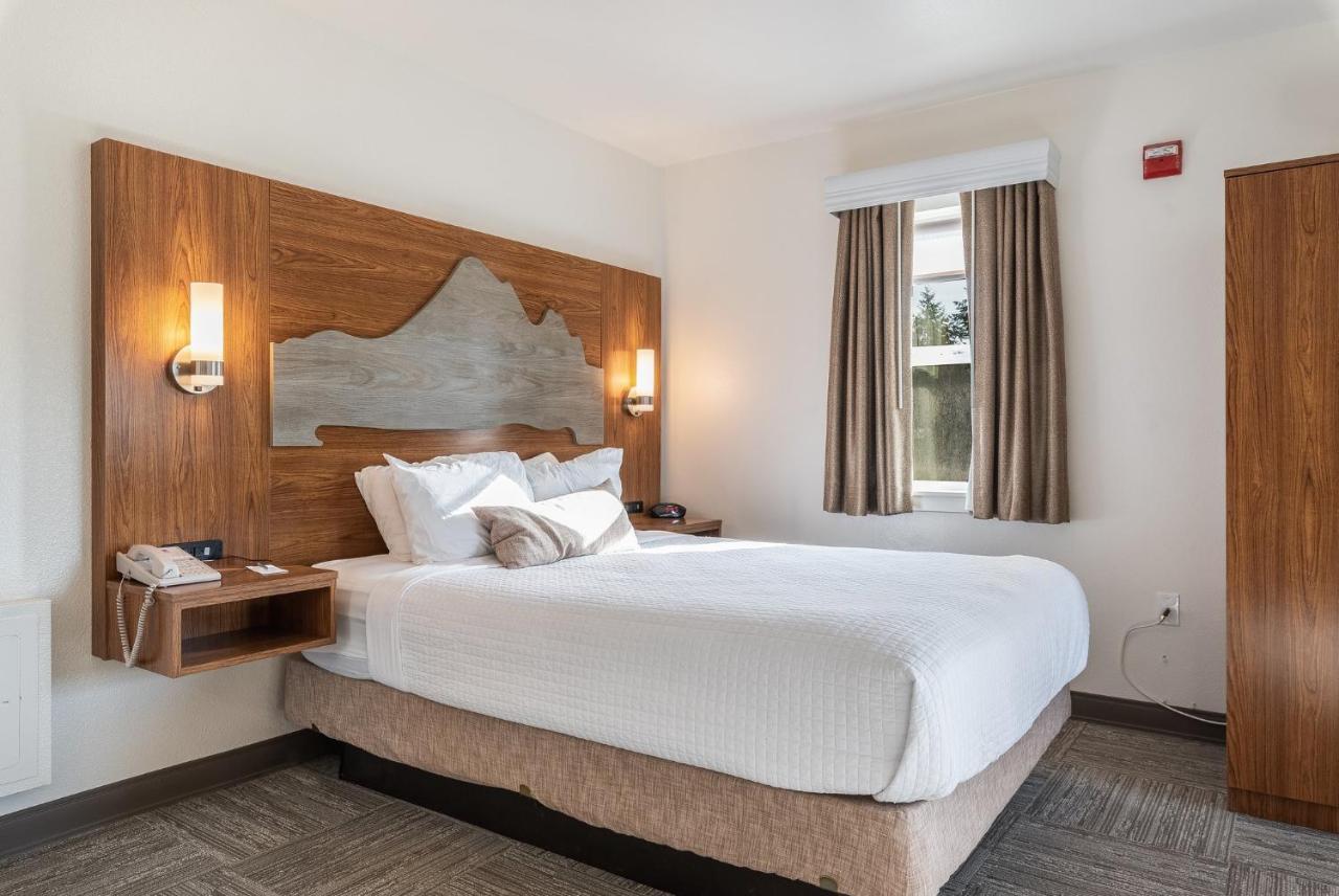 Marshall Suites Bainbridge Island Bagian luar foto