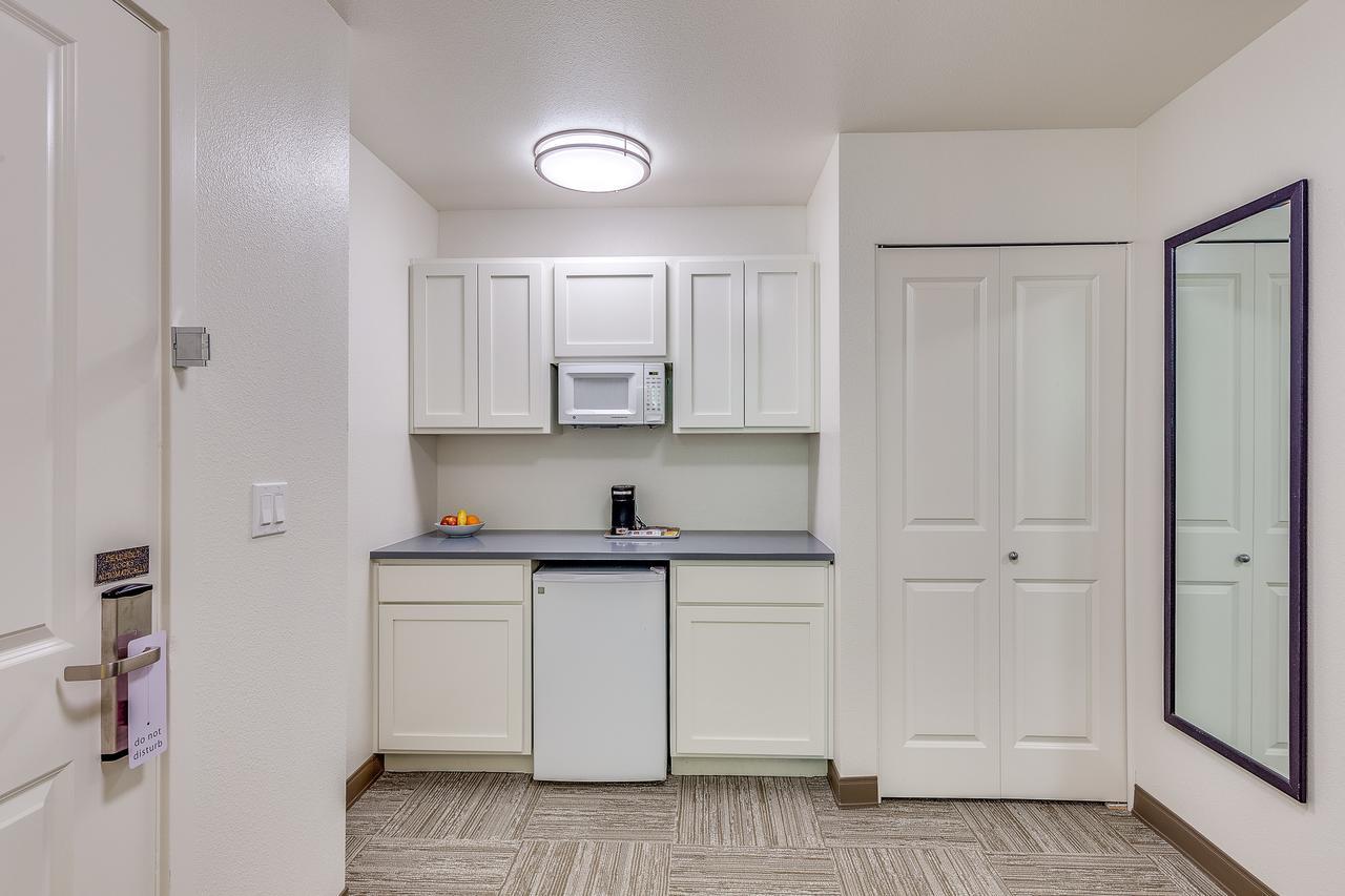 Marshall Suites Bainbridge Island Bagian luar foto